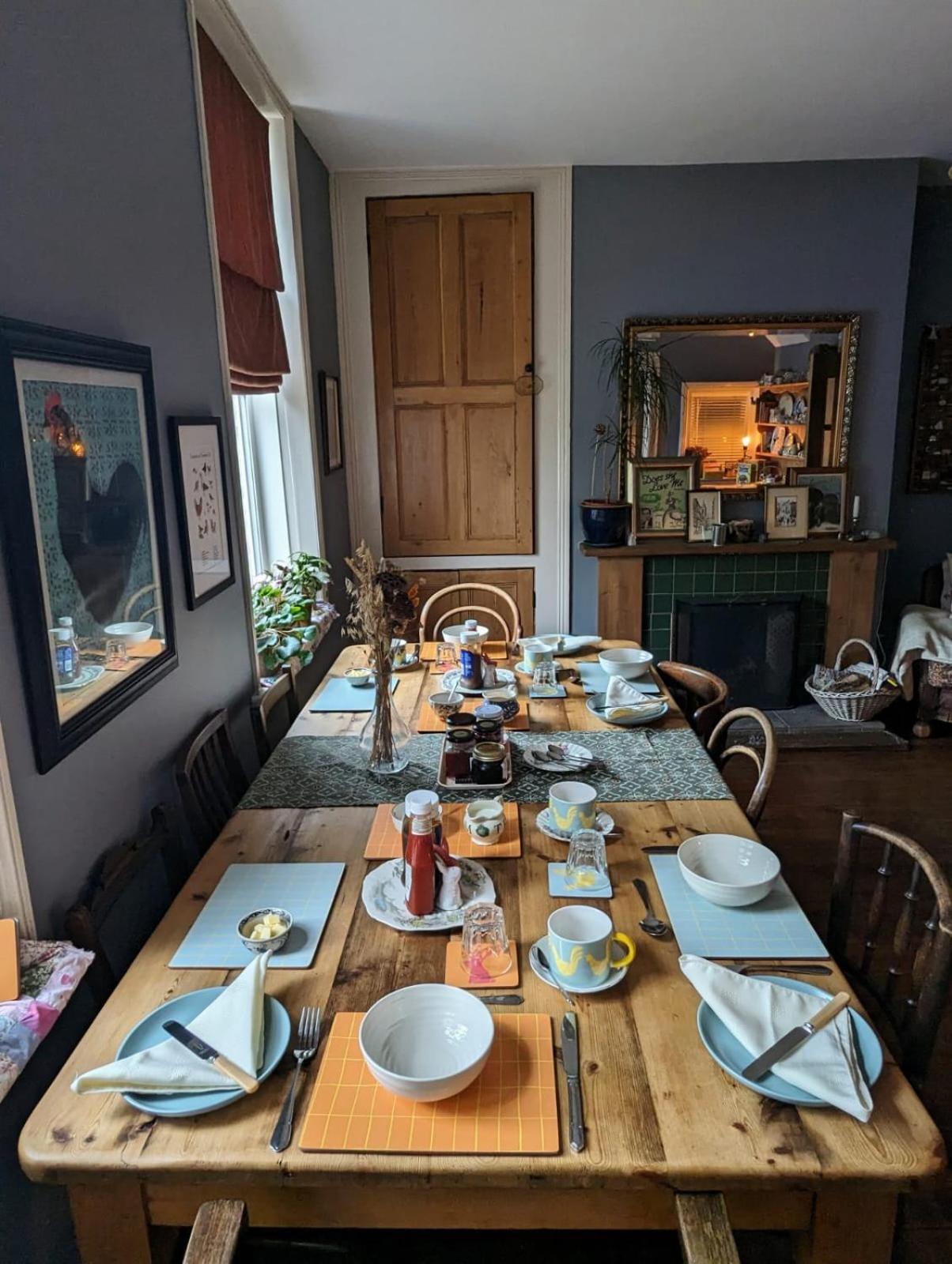 Number 18 Bed and Breakfast Γουίτμπι Εξωτερικό φωτογραφία