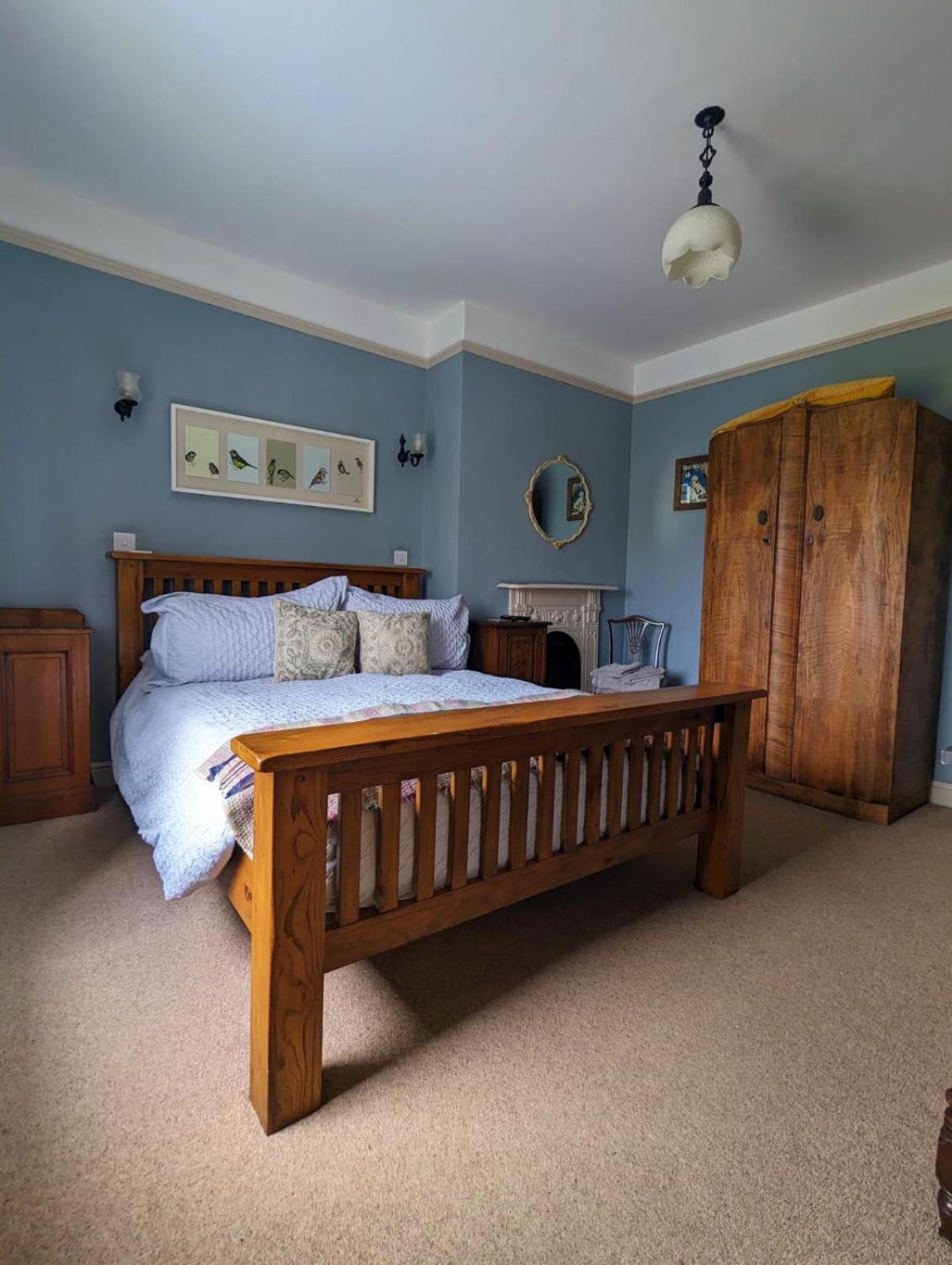 Number 18 Bed and Breakfast Γουίτμπι Εξωτερικό φωτογραφία